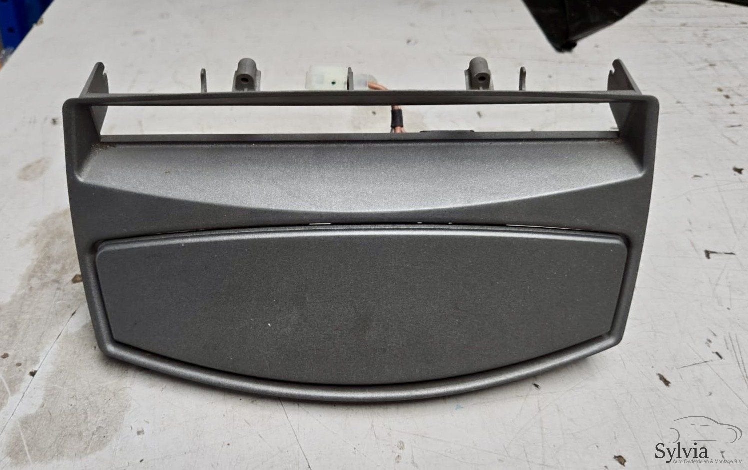 Asbakhouder middenconsole grijs BMW Z4 serie E85 51167037227, Gebruikt, -, -, Ophalen of Verzenden