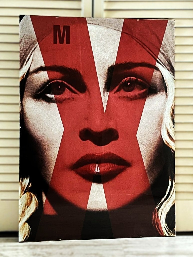 Madonna - Madame X - Promo Poster Size 50 x 70, Verzamelen, Ophalen of Verzenden, Gebruikt, Poster, Artwork of Schilderij