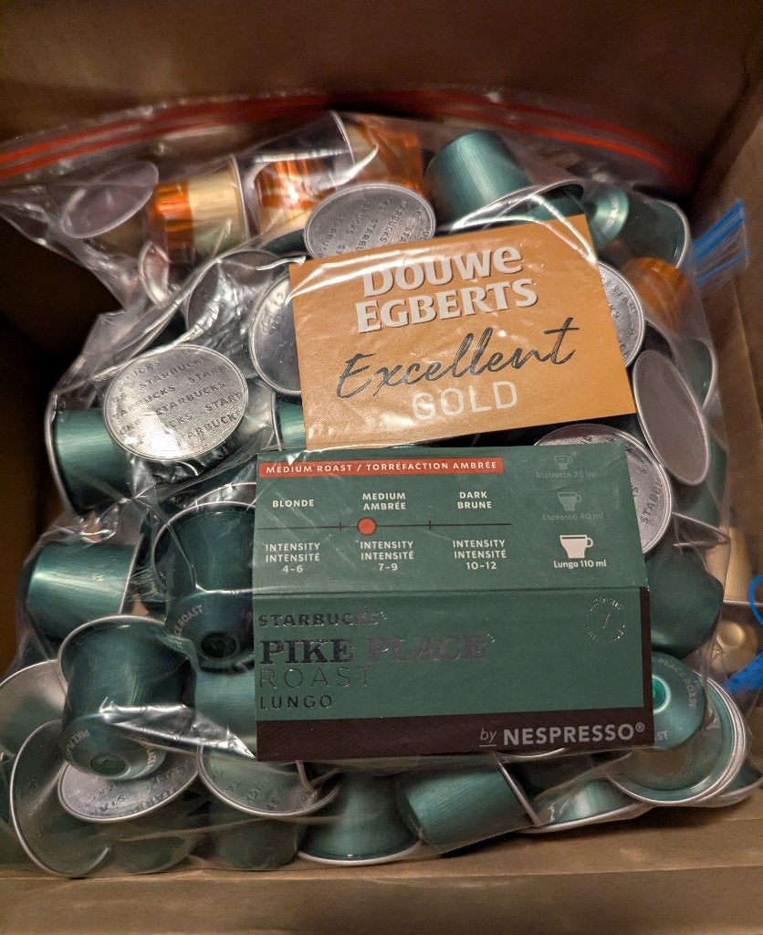 270 Nespresso capsules (Starbucks, Douwe Egberts, huismerk), Koffiepads en cups, 10 kopjes of meer, Ophalen of Verzenden, Koffiemachine
