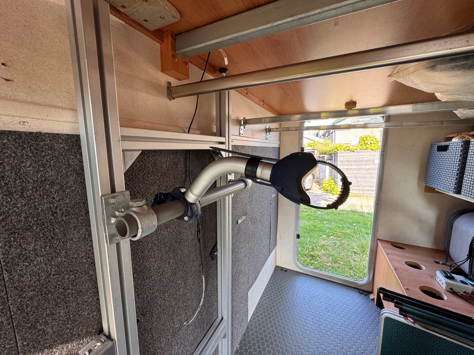 Aluminium fietsenrek campergarage - 124 cm, inkortbaar, Ophalen of Verzenden, Gebruikt
