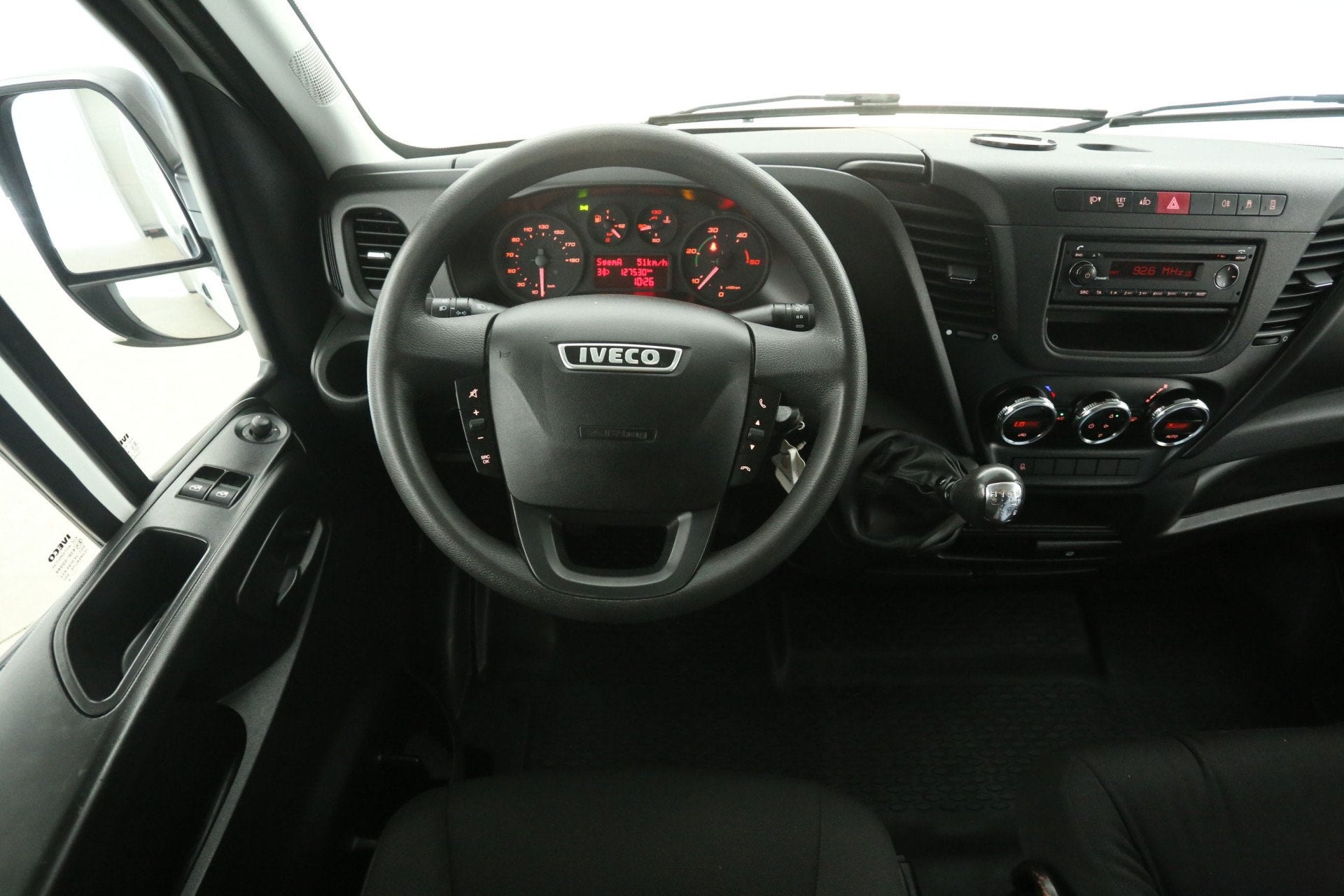 Iveco Daily 35S15V 2.3 352 L2H2 | 3500KG Trekgew. | Trekhaak, Auto's, Bestelauto's, 13 km/l, Gebruikt, Iveco, Wit