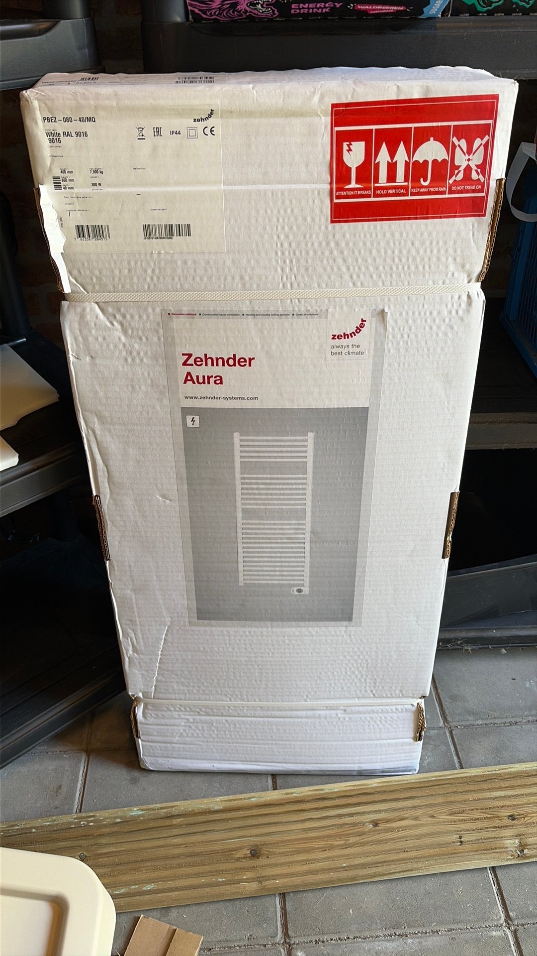 Zehnder aura verwarming, Ophalen, Radiator, Minder dan 60 cm, Zo goed als nieuw