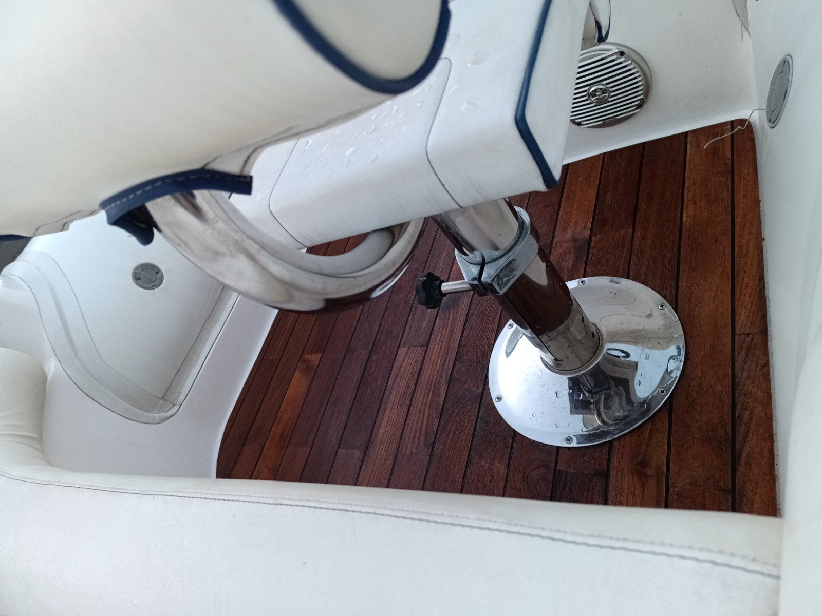 Foto 12 van exclusieve Scanner 530 175 pk v6 met jetaandrijving