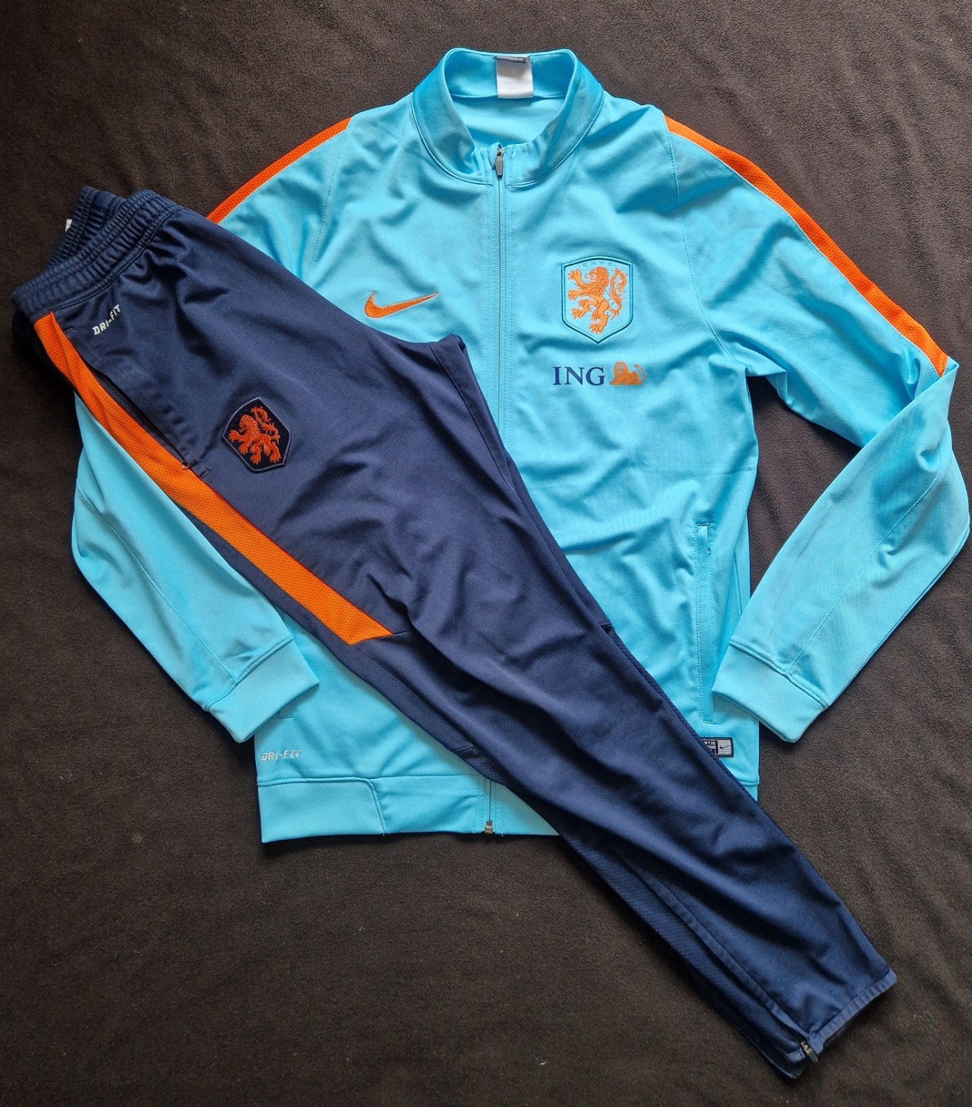 Nederlands elftal trainingspak KNVB Oranje 2016 in M, Nike, Ophalen of Verzenden, Zo goed als nieuw, Voetbal