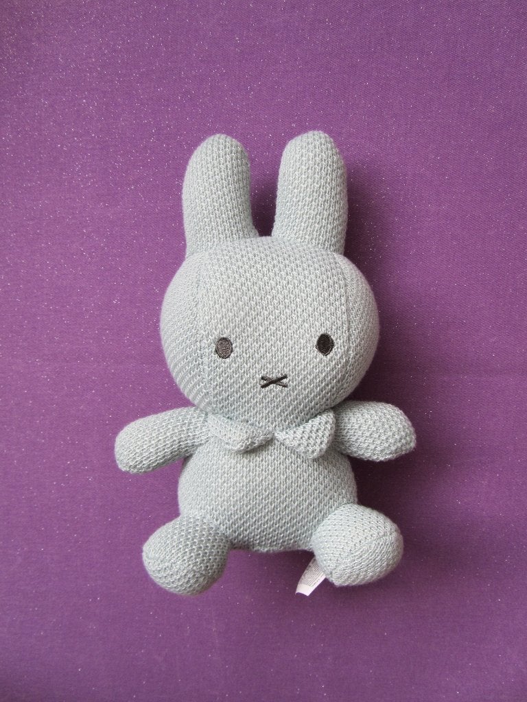 TIAMO Knuffel KONIJN NIJNTJE MIFFY LITTLE KNITS 2020 *Nieuw*, Grijs, Nijntje, Ophalen of Verzenden, Met label