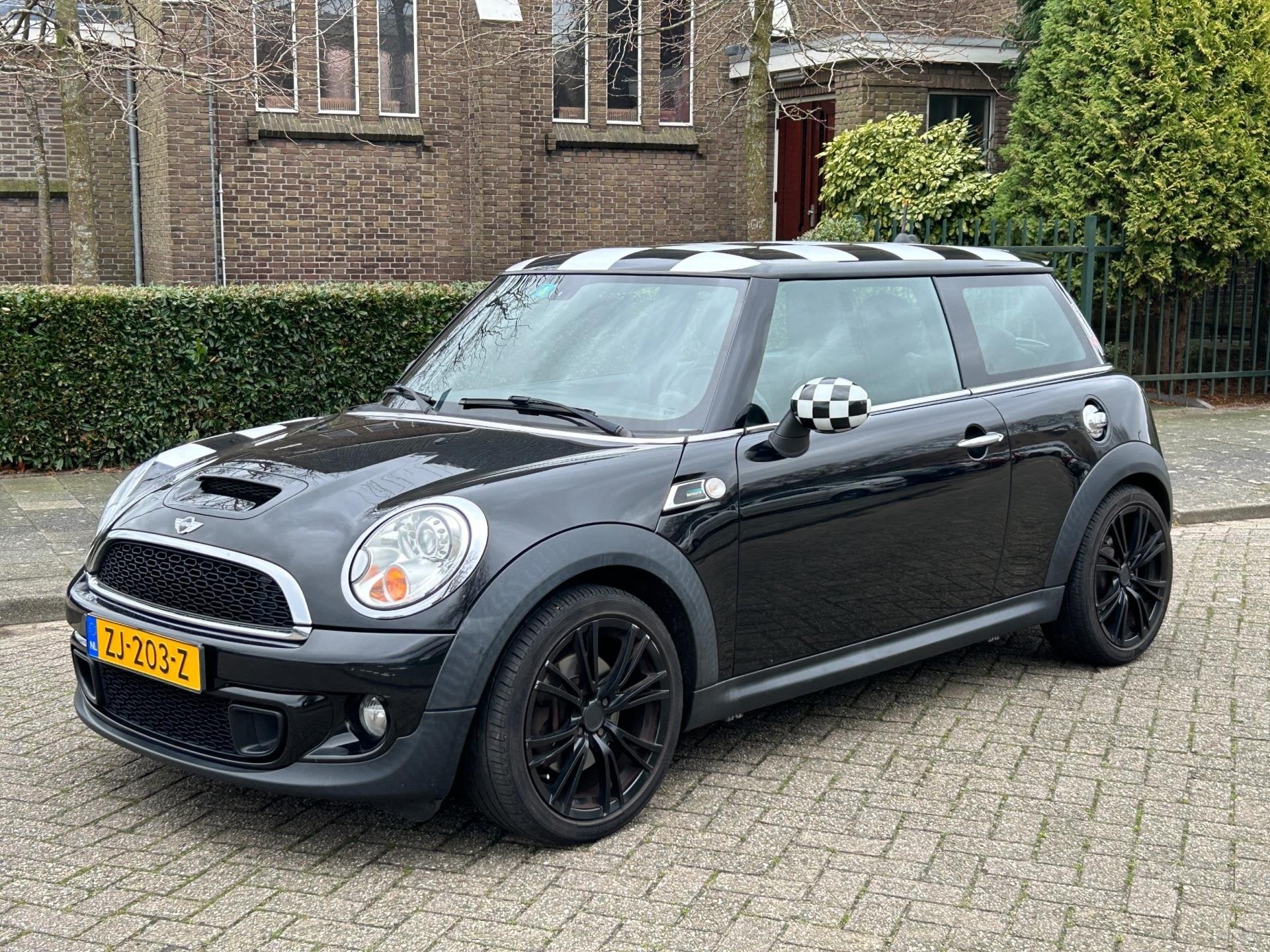 Mini Mini 1.6 Cooper S Bayswater 2012! Xenon! Sportuitlaat m, Voorwielaandrijving, Euro 5, Gebruikt, Zwart