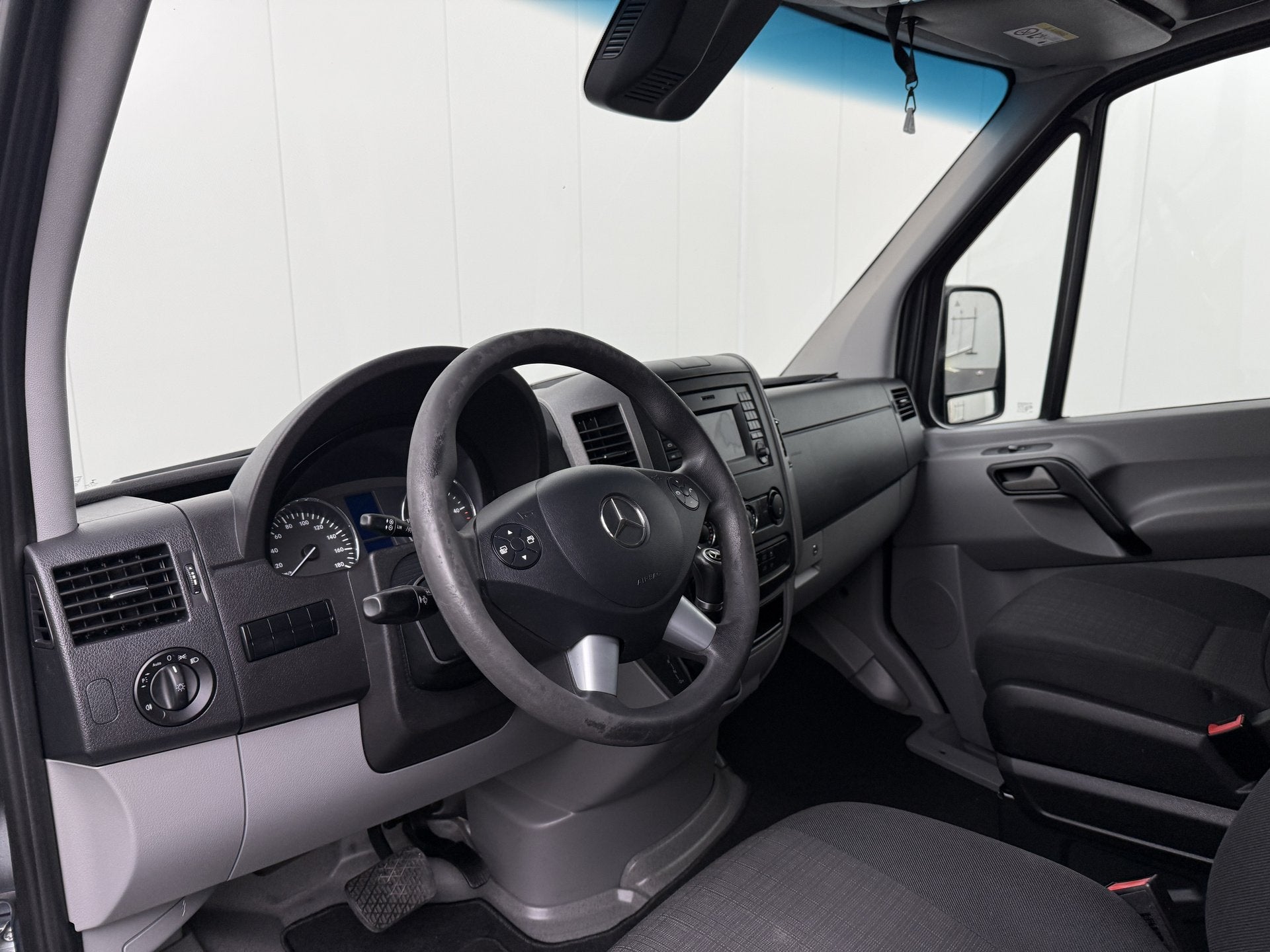 Mercedes-Benz Sprinter 319CDI 3.0V6 L2H2 Automaat | Camera |, Auto's, Automaat, Gebruikt, 190 pk, Diesel