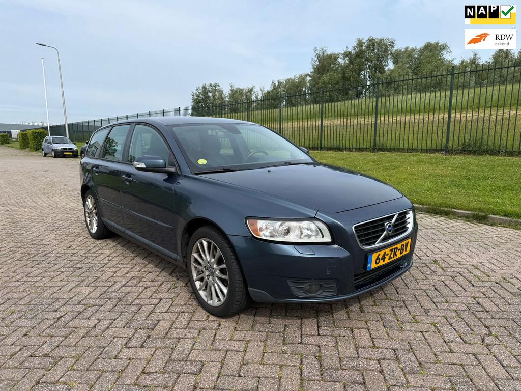 Volvo V50 1.8 Edition II, Auto's, Volvo, Voorwielaandrijving, 125 pk, Gebruikt, Zwart