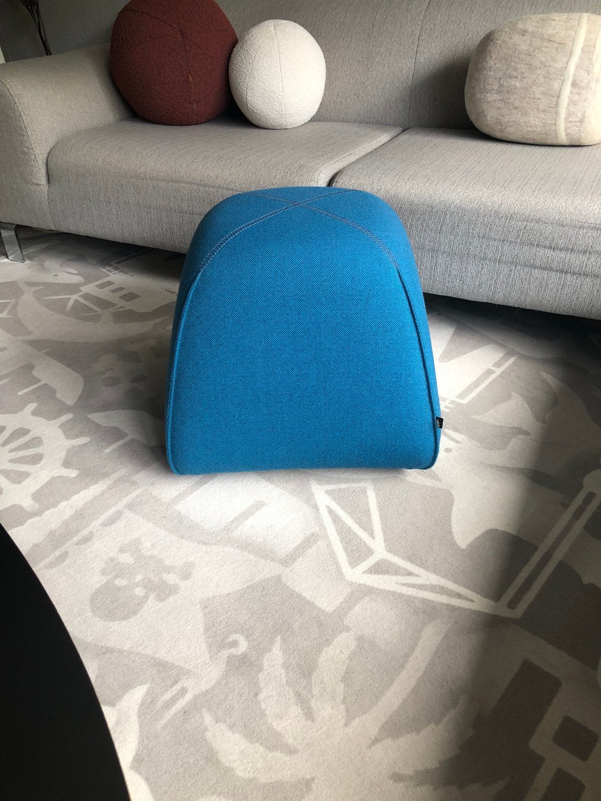Design on Stock  poef BimBom, Ophalen, Zo goed als nieuw, Rond, Minder dan 50 cm