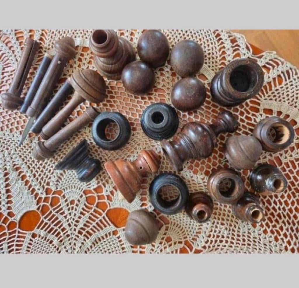 Diverse onderdelen houten gordijnroeden, Ophalen of Verzenden, Gebruikt, Minder dan 50 cm, Minder dan 100 cm