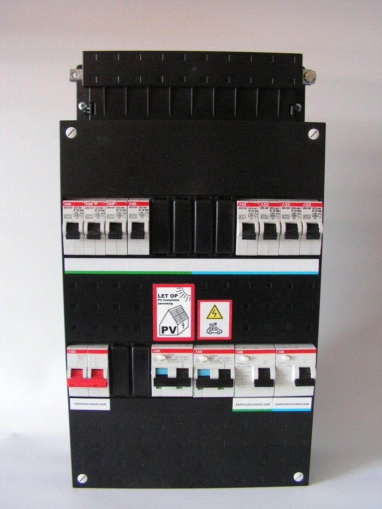 ZGAN ABB busboard 1-fase groepenkast met 8 groepen + PV + EV, Ophalen of Verzenden, Zo goed als nieuw, Overige typen