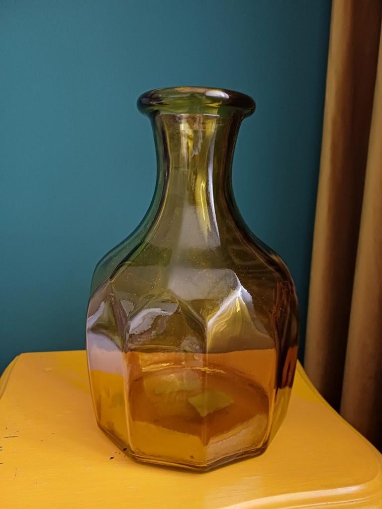 Mooie, okergele glazen vaas., Geel, Ophalen of Verzenden, Minder dan 50 cm, Glas