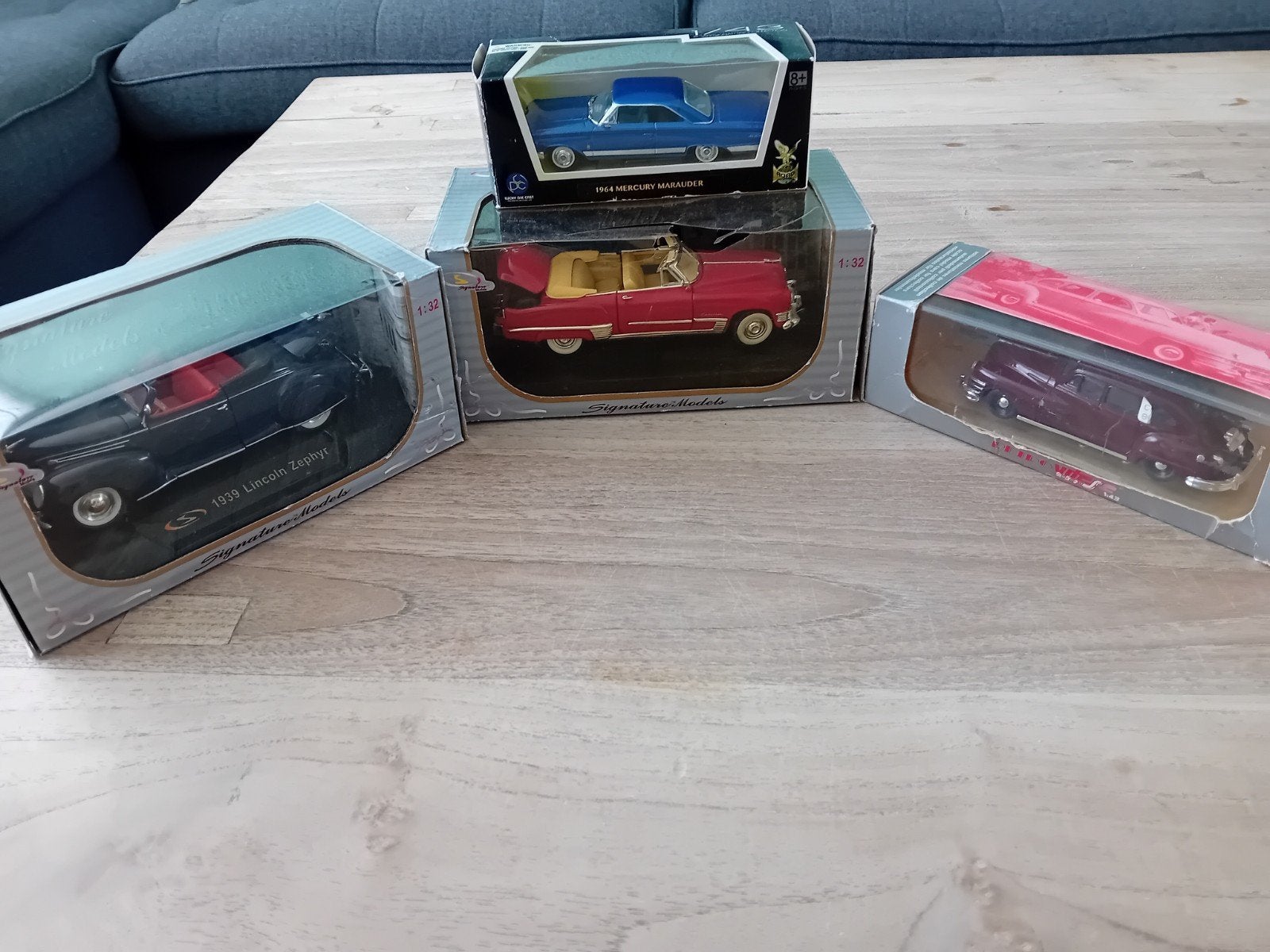 Partij Modelauto's in doos, Hobby en Vrije tijd, Modelauto's | Overige schalen, Ophalen of Verzenden, Zo goed als nieuw, Auto