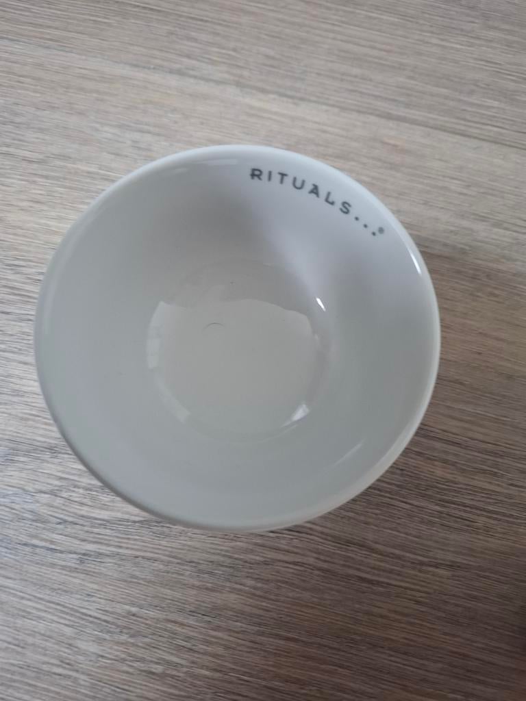 Rituals kommetje wit porselein, Nieuw, Ophalen of Verzenden, Bord(en), Overige stijlen