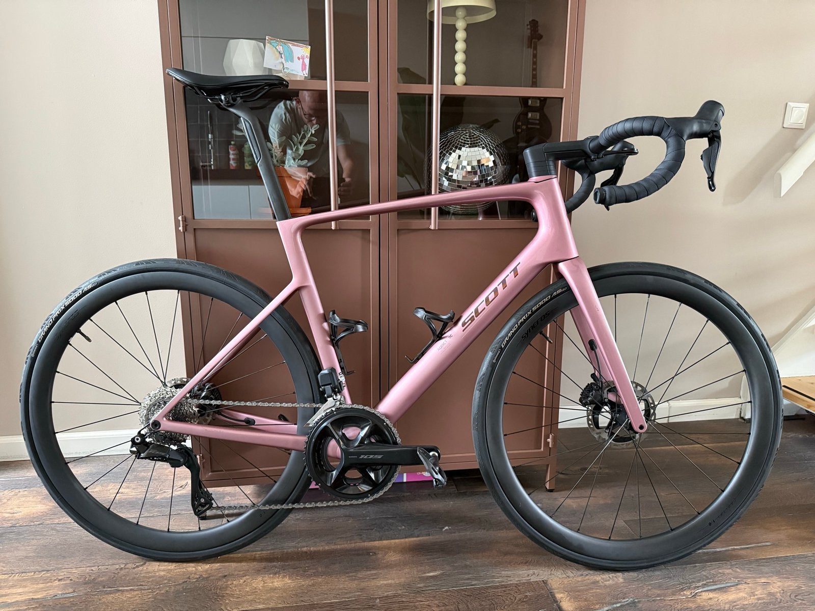Scott Addict RC 30 racefiets - Carbon, Shimano 105 Di2, XL, Fietsen en Brommers, 28 inch, Carbon, Zo goed als nieuw, 57 tot 61 cm
