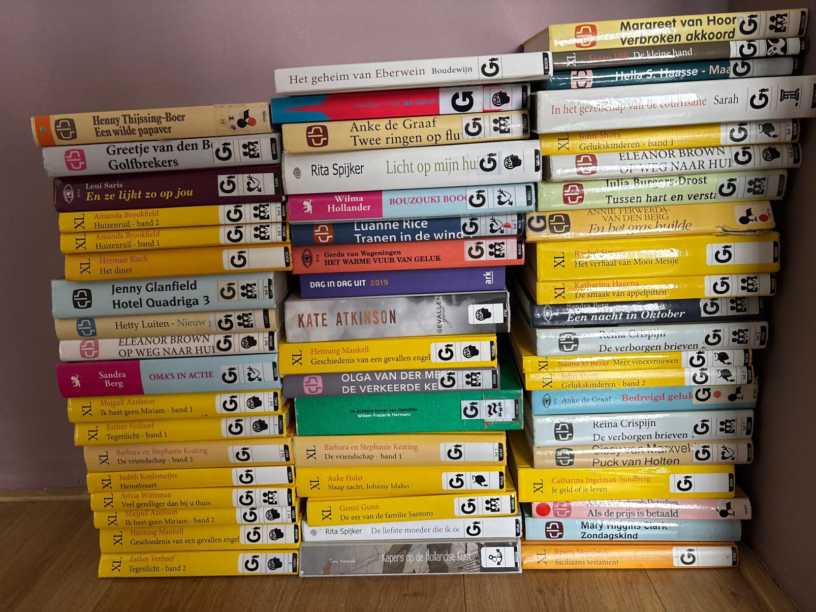 Groot letter boeken., Ophalen of Verzenden, Zo goed als nieuw