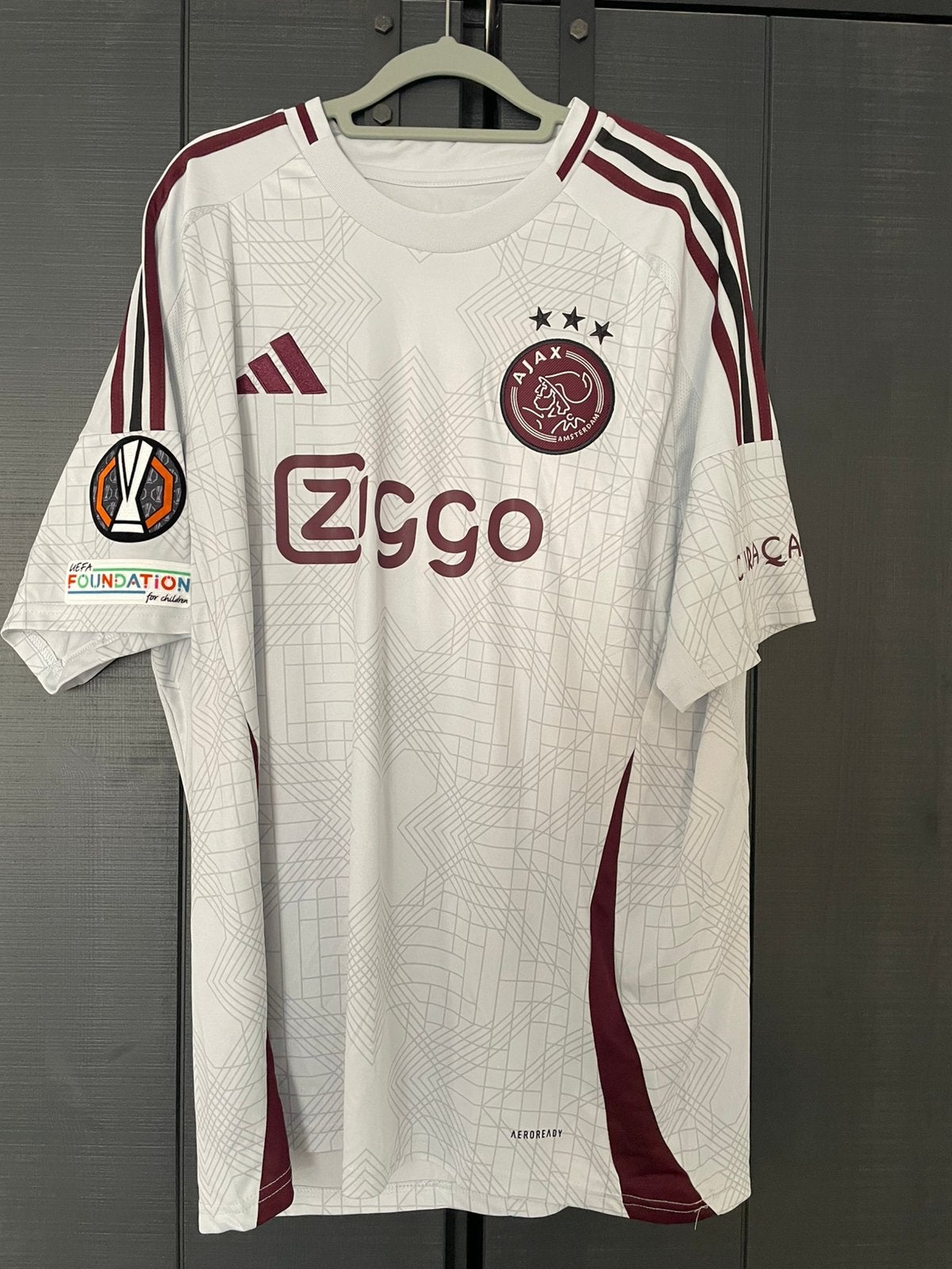 AFC Ajax 3e shirt 2024/2025 – XL – Klaassen – Met prijskaart, Ophalen of Verzenden, Adidas, Voetbal, Rood