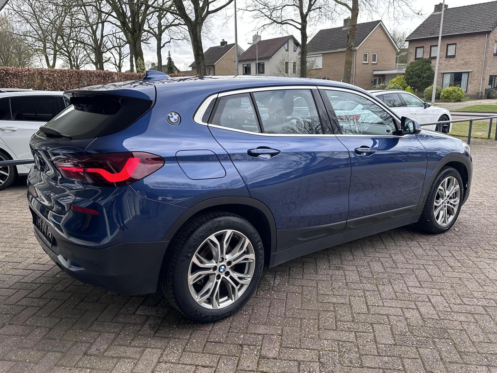 BMW X2 xDrive25e Lounge Led, Climat, Camera, Navi, LM.., Automaat, X2, Gebruikt, Met garantie (alle)