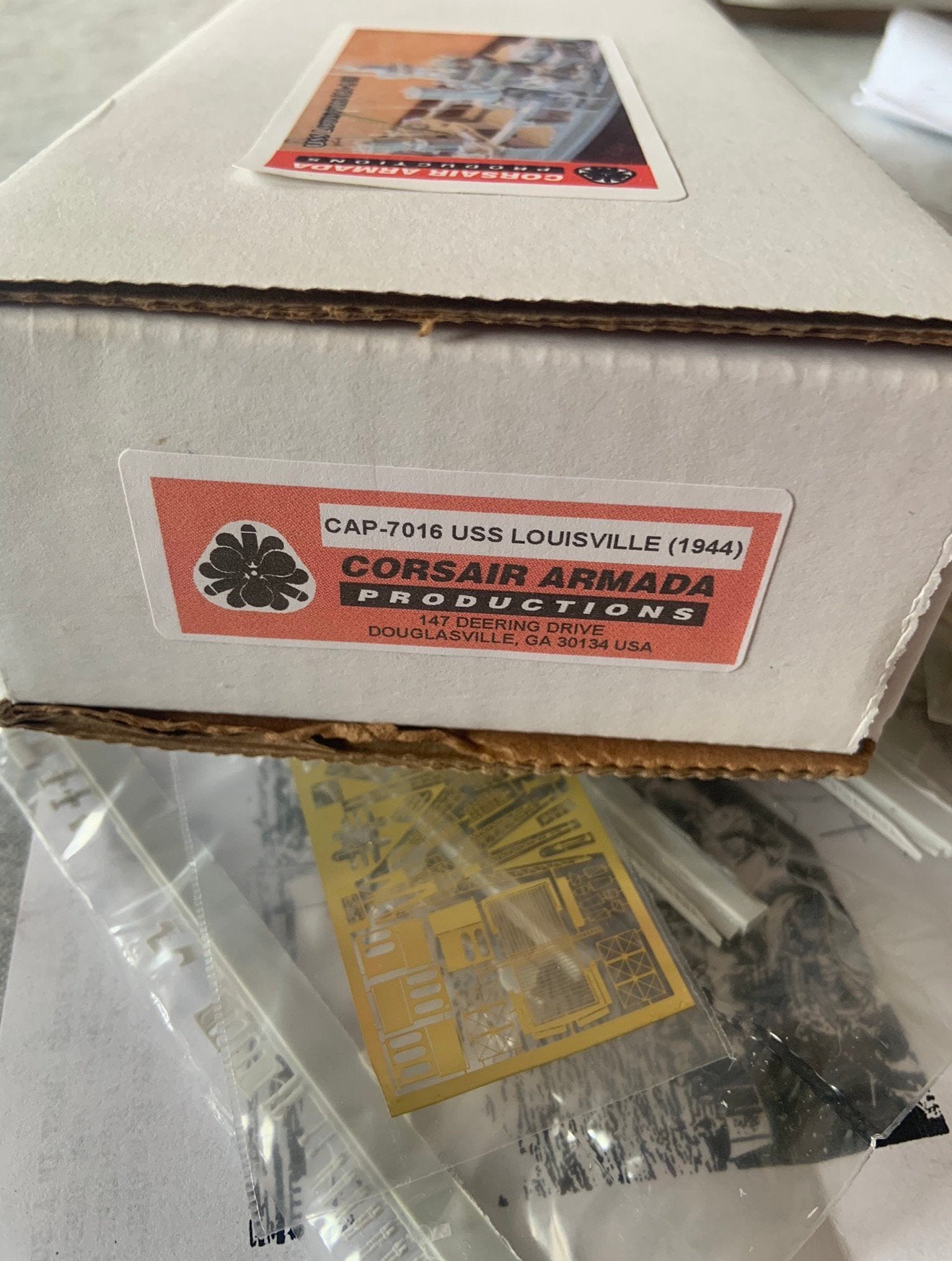 1:700 Corsair Armada USS Louisville CA-28 1944 modelbouw set, Hobby en Vrije tijd, Modelbouw | Boten en Schepen, 1:200 of kleiner