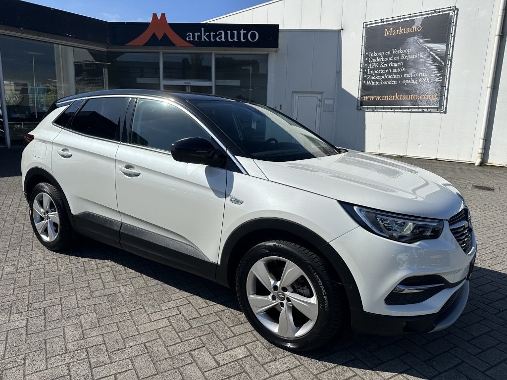 Opel Grandland X 1.2 Turbo Business Executive Camera Carplay, Auto's, Dealer onderhouden, Gebruikt, 1199 cc, Leder en Stof
