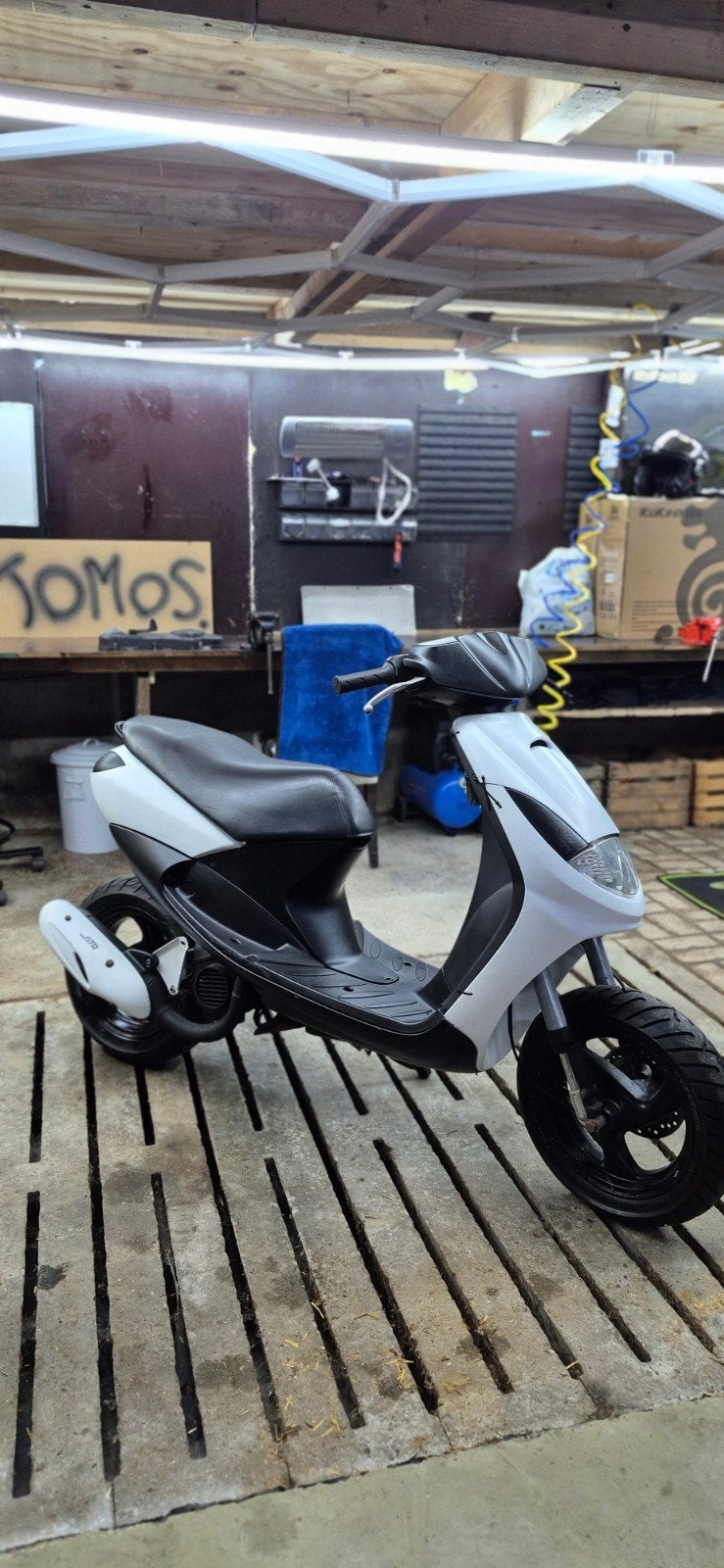 peugeot vivacity 70cc net rereviseerd, Ophalen, Tweetakt, Vivacity