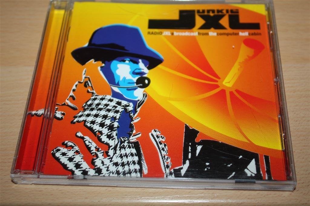 Junkie XL – Radio JXL: A Broadcast from the ComputerHell Ca, Overige typen, Ophalen of Verzenden, Zo goed als nieuw, Electronic
