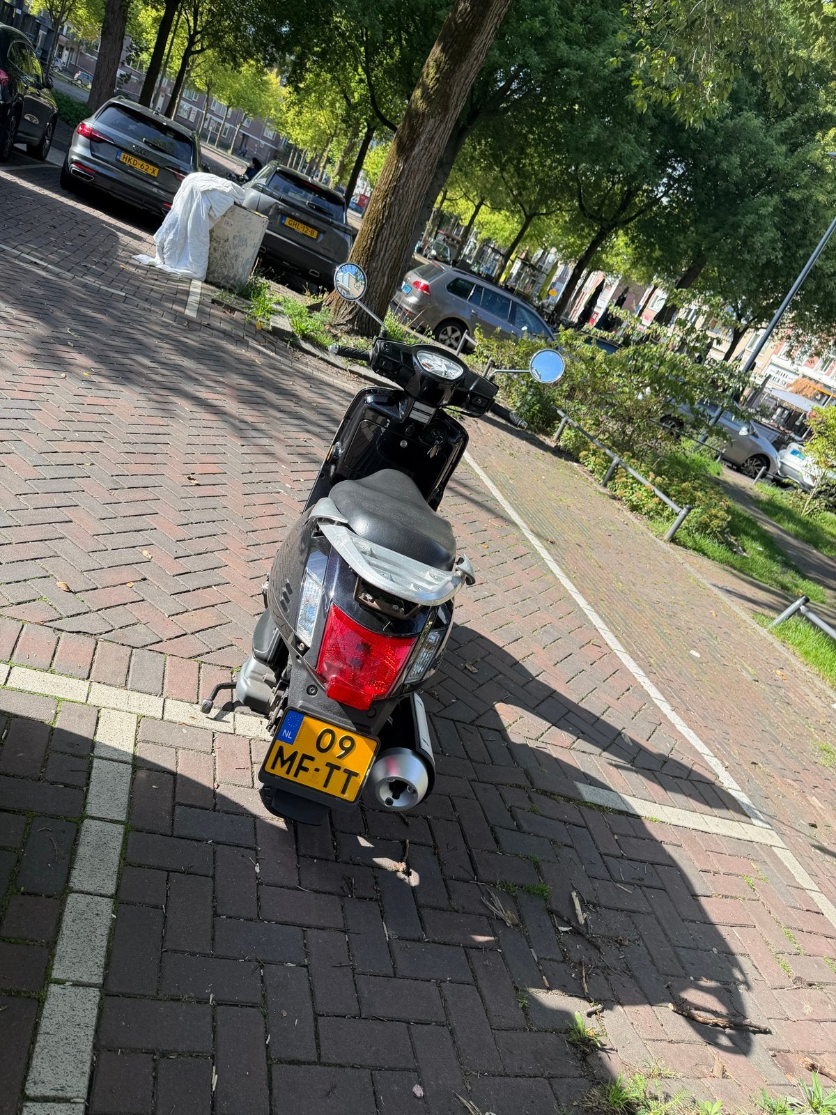 Kymco Like 200i Scooter - Zwart, Gebruikt, Maximaal 45 km/u, Ophalen of Verzenden, Like
