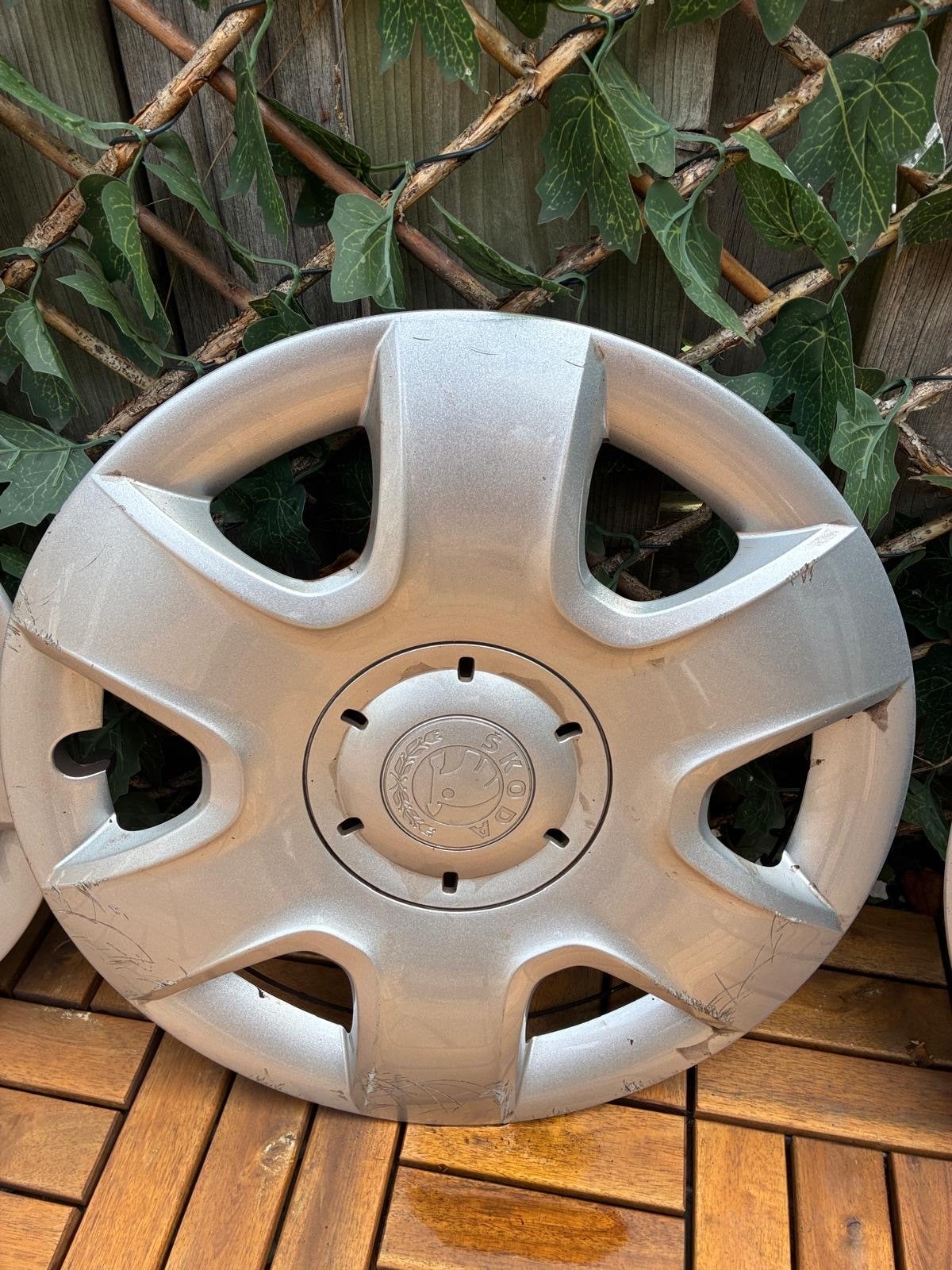 Skoda Fabia mk2 15 inch wieldoppen (3 stuks), Ophalen of Verzenden, Gebruikt