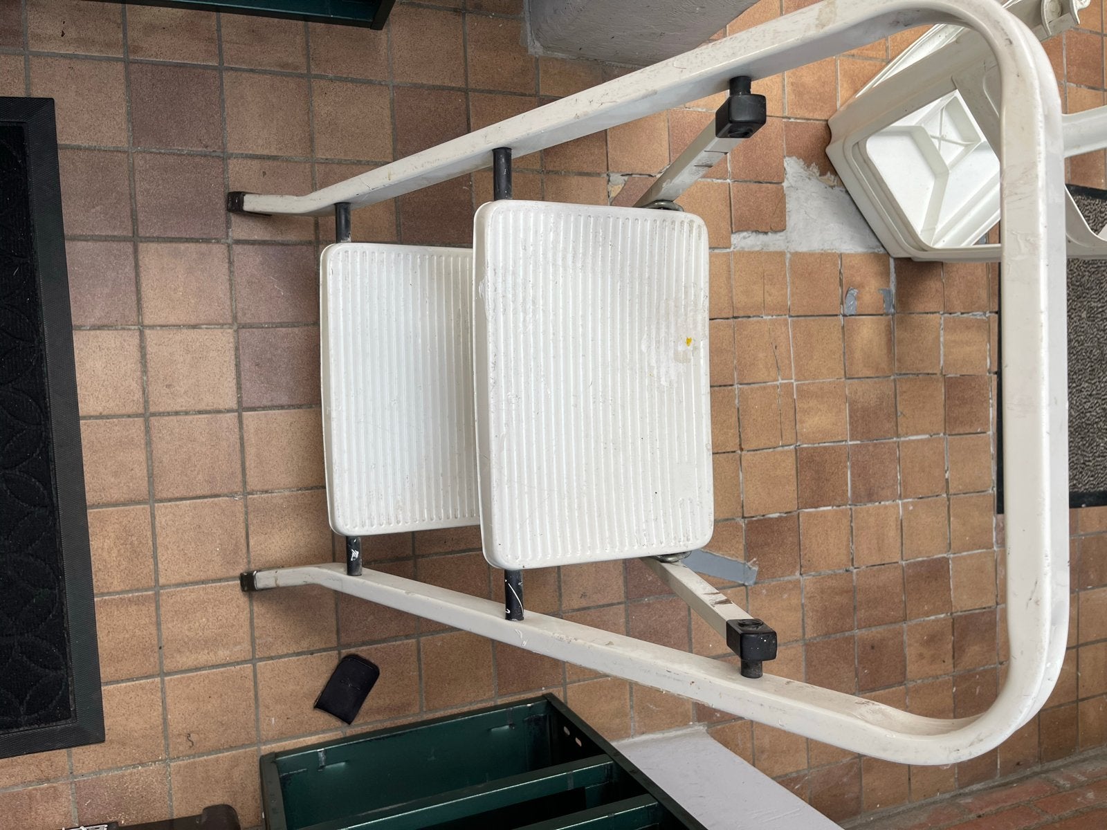 Trap 2 treden / keukentrapje, Doe-het-zelf en Verbouw, Ladders en Trappen, Ophalen, Trap, Opvouwbaar of Inschuifbaar, Minder dan 2 meter