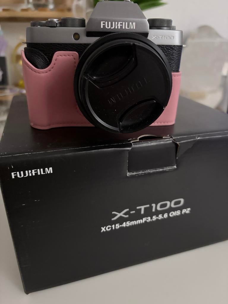 Fujifilm X-T100 systeemcamera met XC15-45mm lens, Ophalen, Compact, Zo goed als nieuw, Fuji