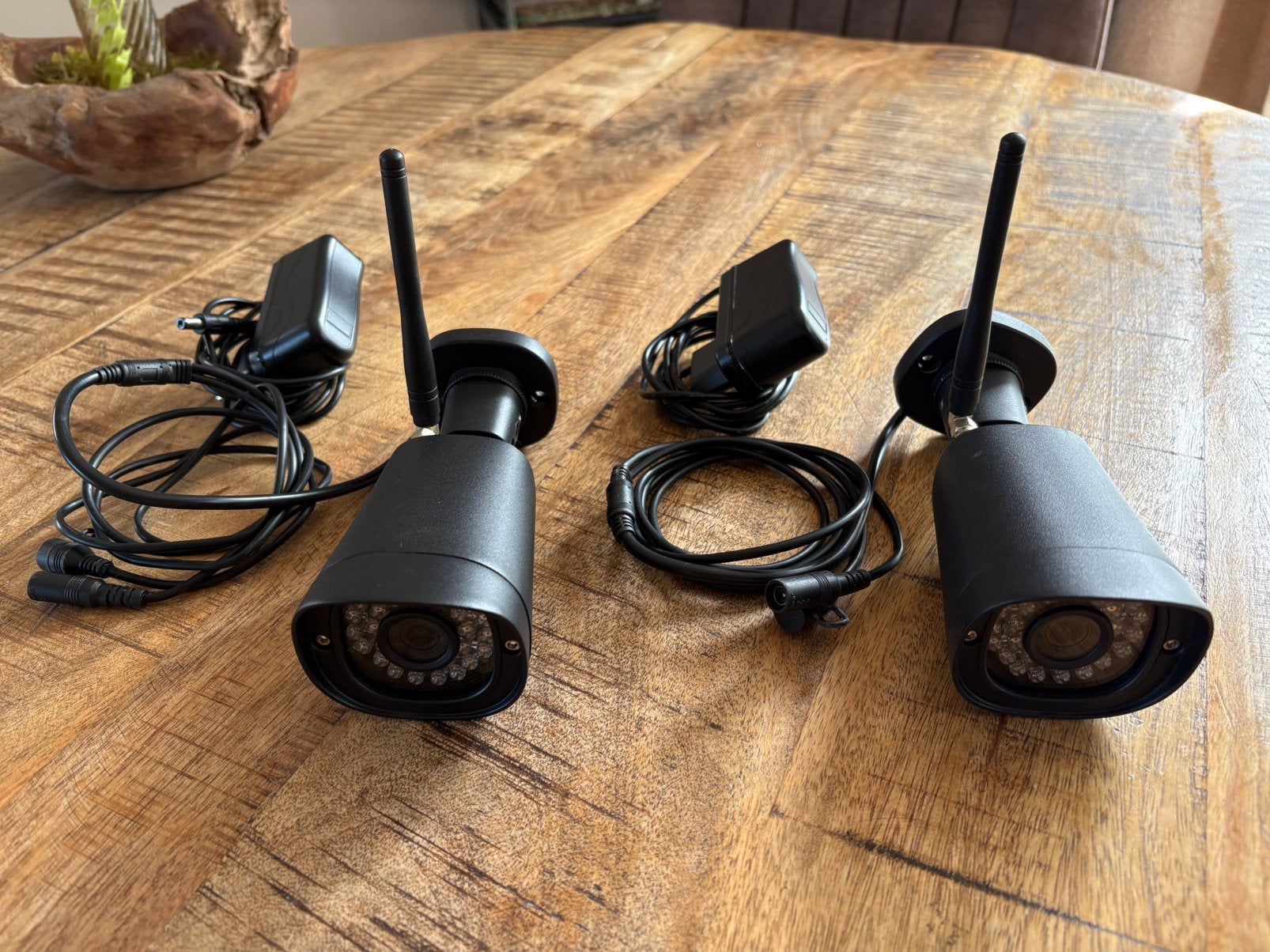2x bijna nieuwe KlikAanKlikUit camera’s IPCAM-3500, Audio, Tv en Foto, Videobewaking, Ophalen of Verzenden, Zo goed als nieuw