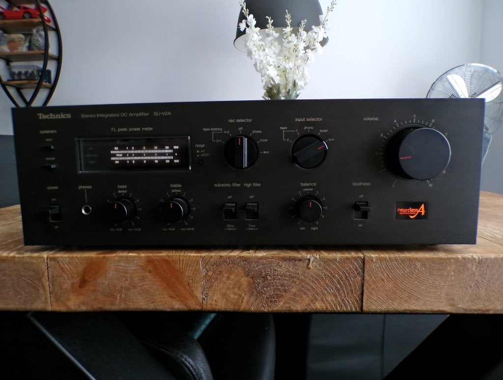 Mooie Vintage Technics HiFi stereo versterker type SU-V2A., Overige merken, Gebruikt, Ophalen of Verzenden, 60 tot 120 watt