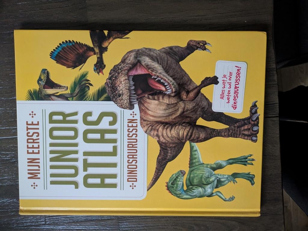 Mijn eerste junior atlas dinosaurussen, Overige atlassen, Ophalen of Verzenden, Zo goed als nieuw, 1800 tot 2000