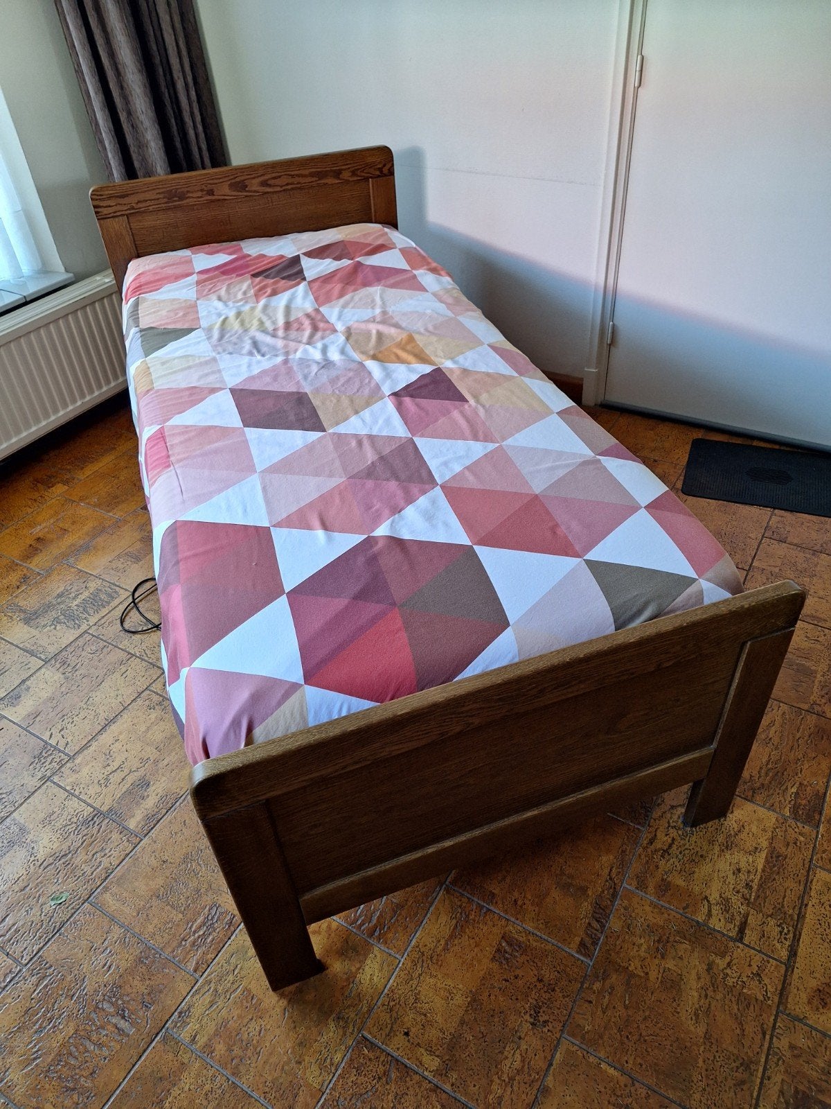 Seniorenbed, Huis en Inrichting, Ophalen, Gebruikt, Eenpersoons