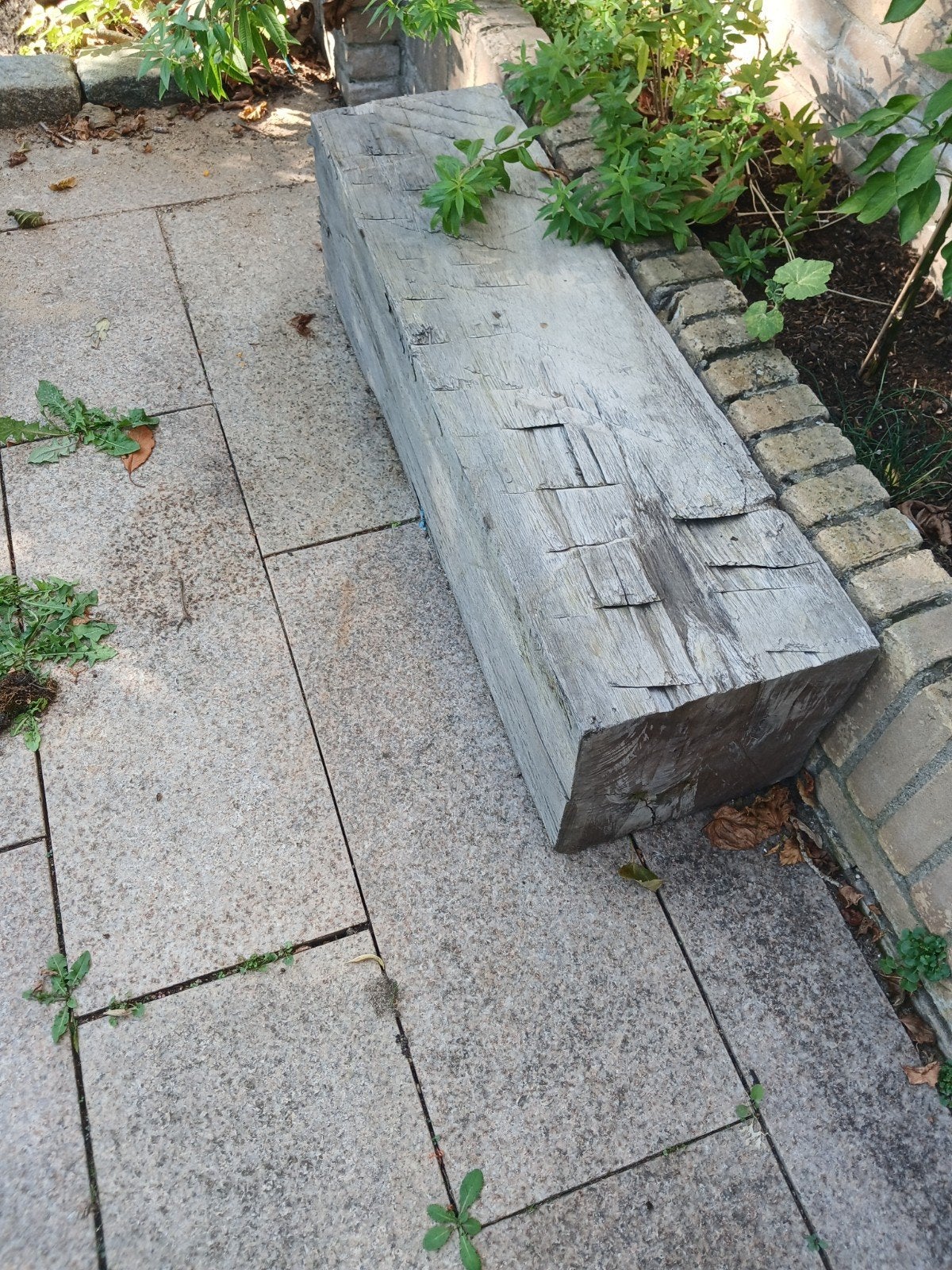 Robuuste houten balk - 30x30x99.5 cm, Ophalen of Verzenden, Gebruikt, Overige materialen, Buiten