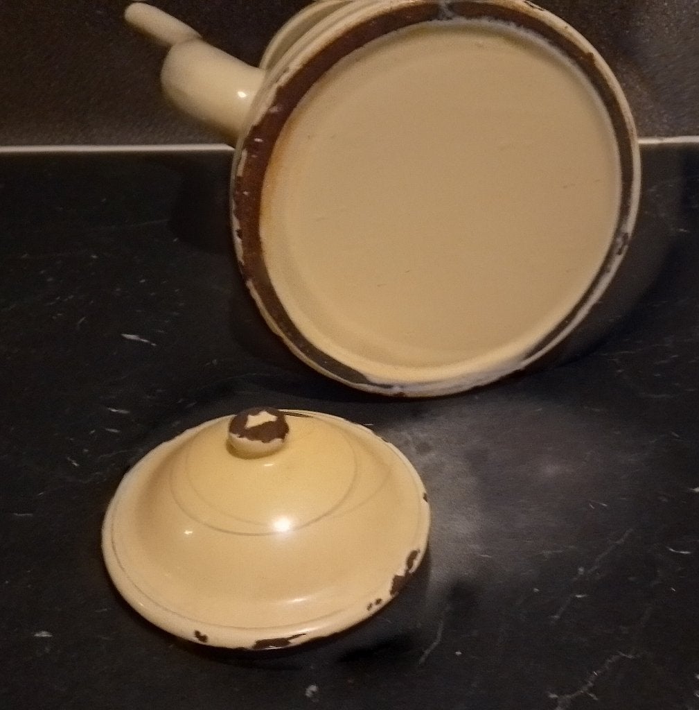 Emaille Crème Kleurige Koffiekan, Ophalen of Verzenden
