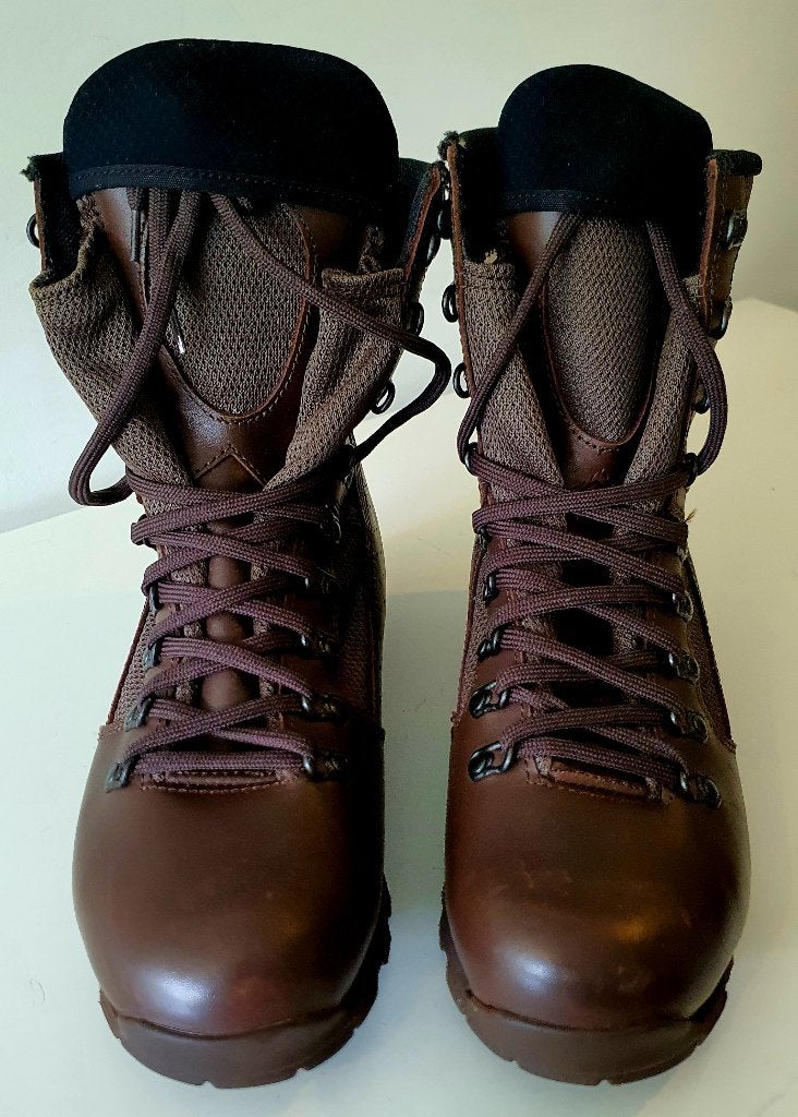 Nieuw paar Meindl lichtgewicht wandelschoenen Maat : 8 = 42, Verzenden, Nieuw, Schoenen