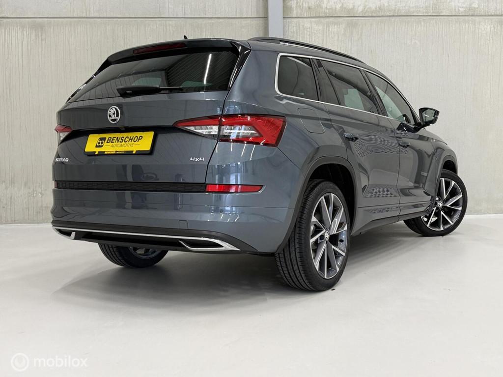 Skoda Kodiaq 1.4 TSI 4x4 Sportline Navi Carplay Canton Camer, Auto's, Skoda, Automaat, Adaptive Cruise Control, Zwart, 4 cilinders
