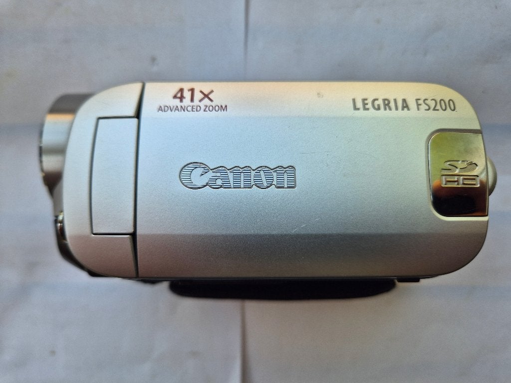 CANON LEGRIA FS200, Mini dv, Gebruikt, Canon, 20x of meer
