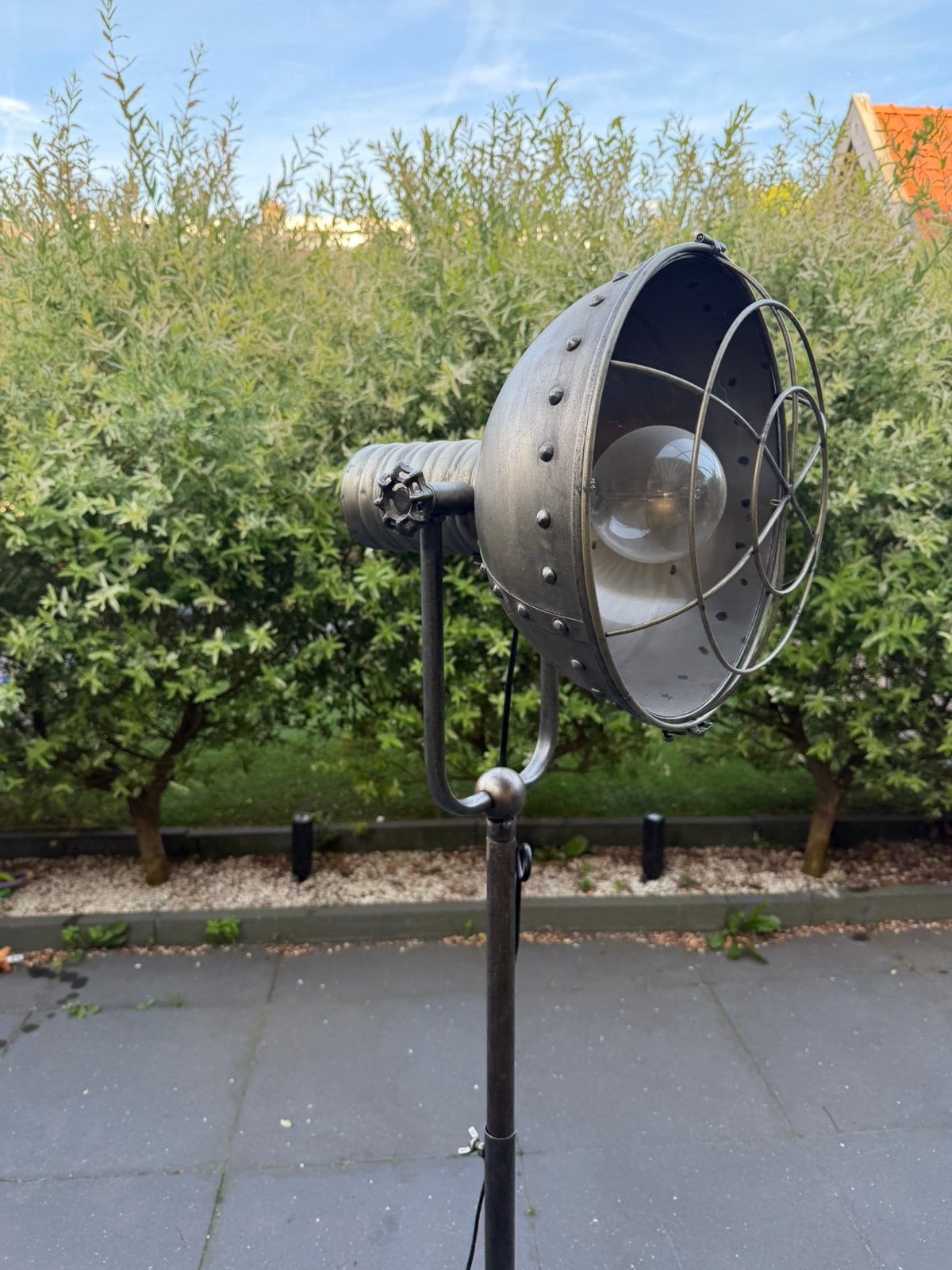 Industriële lamp (spotlight), Huis en Inrichting, Ophalen, 100 tot 150 cm, Industrie, E27 (groot)