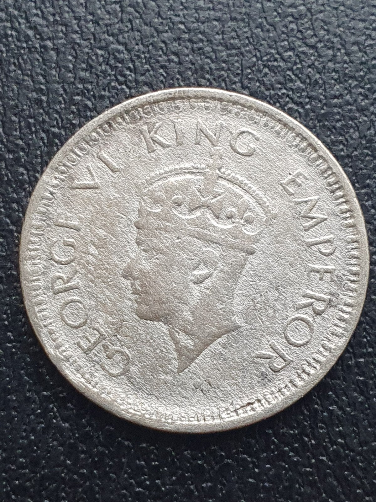 1/4 Rupee munt uit 1945 India., Postzegels en Munten, Munten | Azië, Ophalen of Verzenden, Zuid-Azië, Losse munt