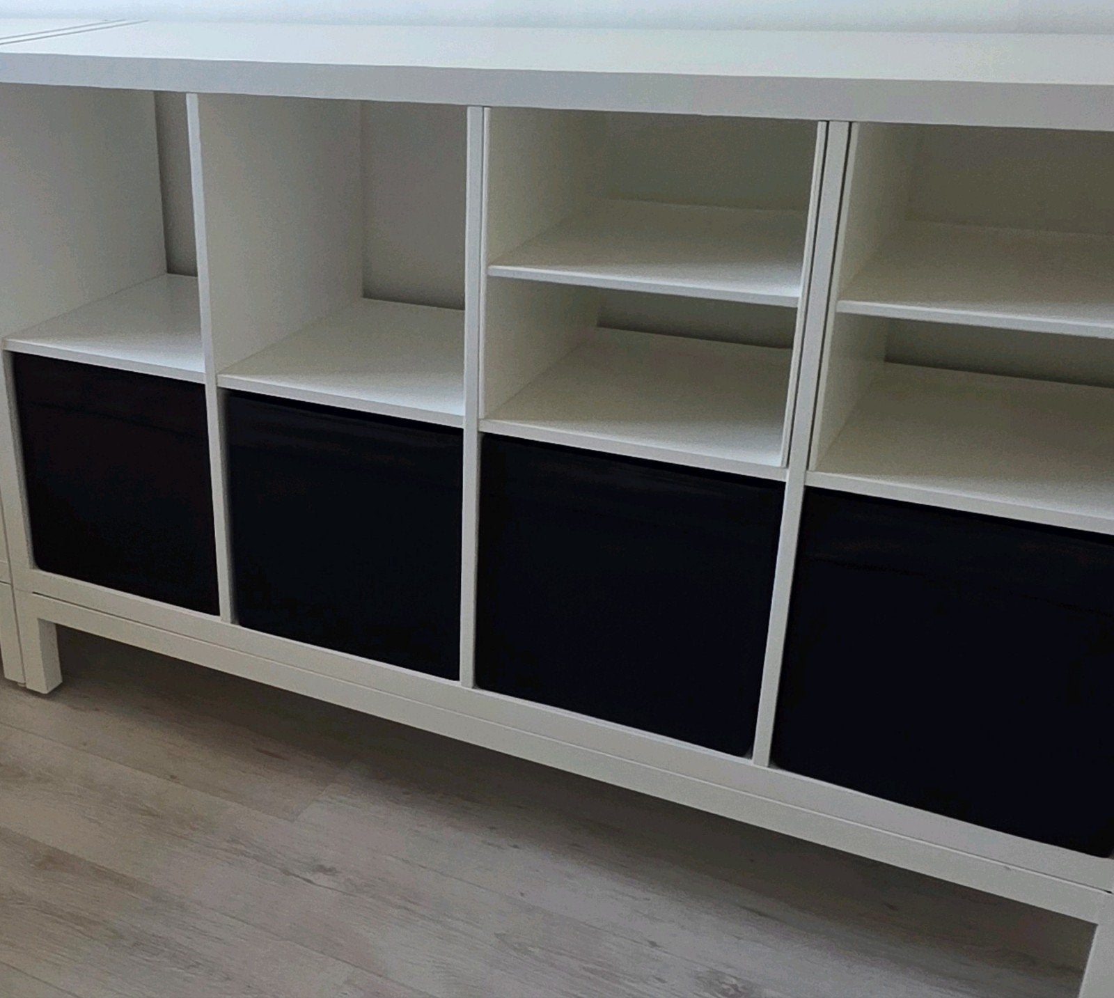 Ikea Kallax kasten met onderstel en inzetten, Huis en Inrichting, Kasten | Wandmeubels, Ophalen, 25 tot 50 cm, Minder dan 150 cm