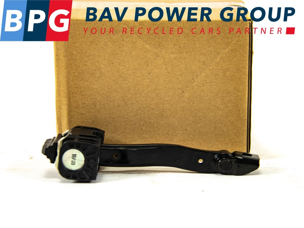 PORTIERVANGER LINKS VOOR BMW 3 serie (F30) (51217446717), Auto-onderdelen, Gebruikt, Voor, BMW, Petuelring 130
80809  München, DE