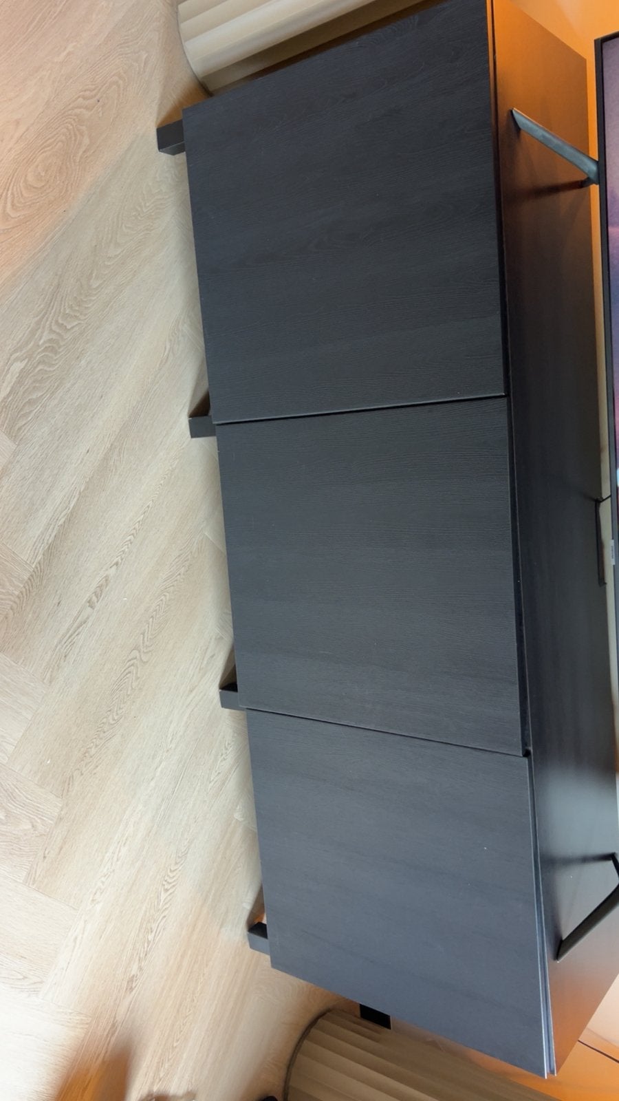 IKEA besta tv meubel zwart met ribbelfront, Ophalen, Zo goed als nieuw