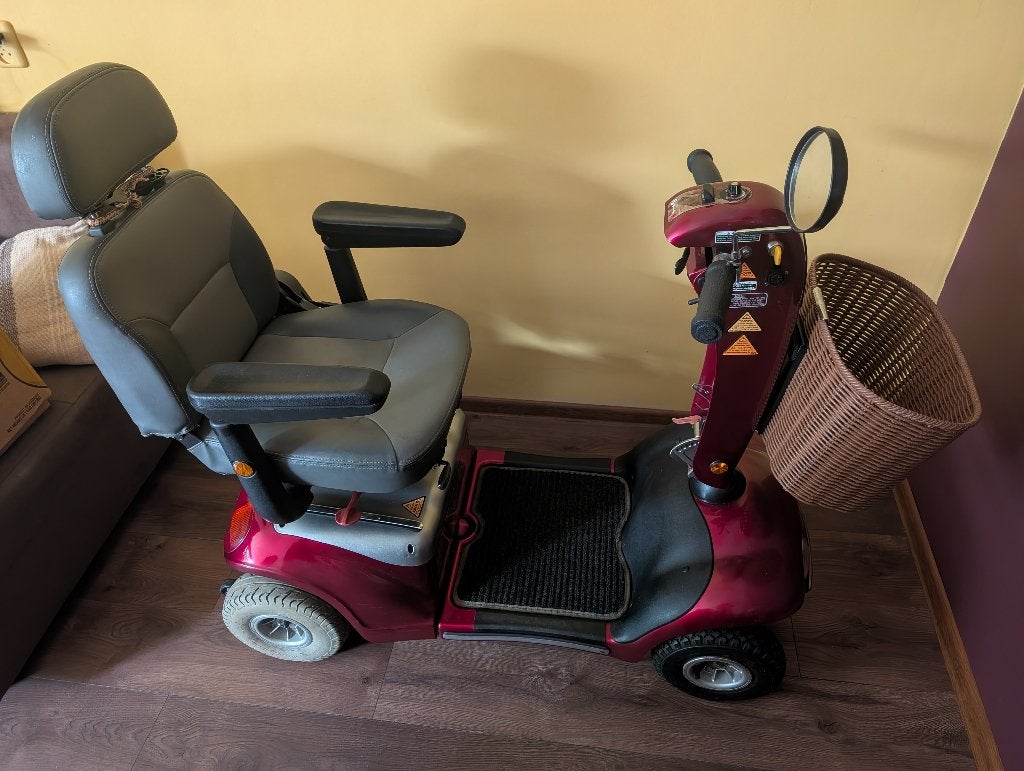 Scootmobiel - NIEUWE accu's + oplader (met factuur!), Overige merken, Gebruikt, Ophalen of Verzenden, 36 t/m 45 km