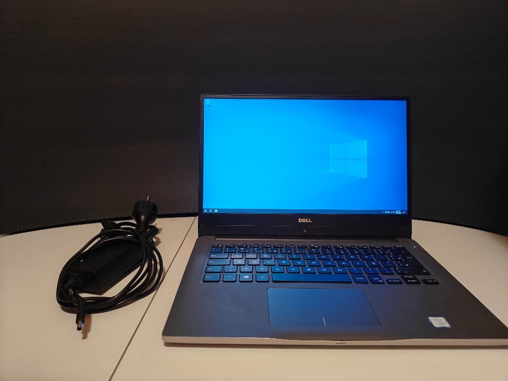 Dell Inspiron 14-7460, Gebruikt, 2 tot 3 Ghz, Processor: Intel Core i7-7500U, 14 inch