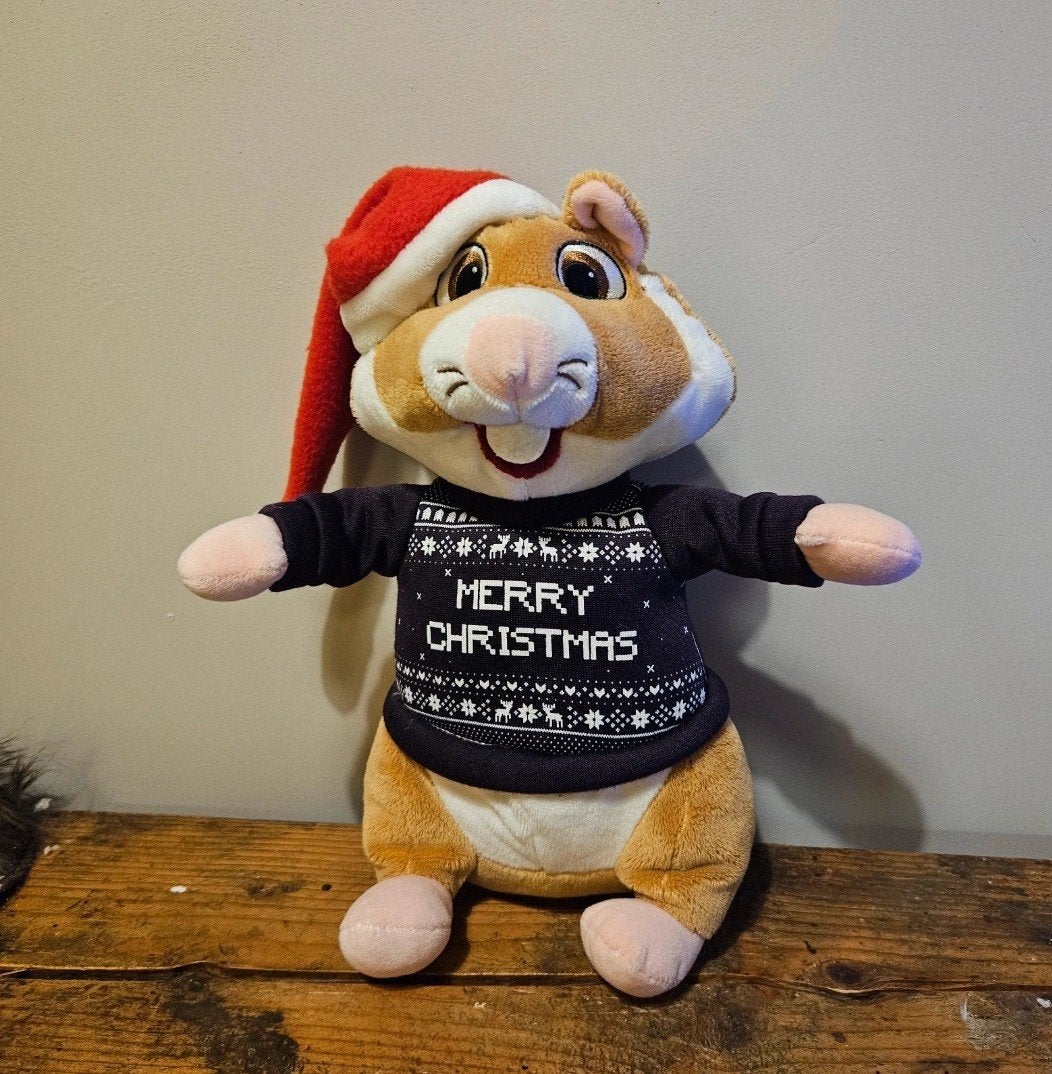 AH Kerst Hamster met Paarse Kersttrui - 30 cm, Kinderen en Baby's, Speelgoed | Knuffels en Pluche, Paars, Overige typen, Ophalen of Verzenden