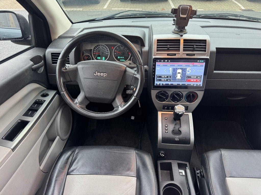 Jeep COMPASS 2.4 Limited 4WD AUT LEER DAK NETTE AUTO  NAP AP, Automaat, 450 kg, Gebruikt, 4 cilinders
