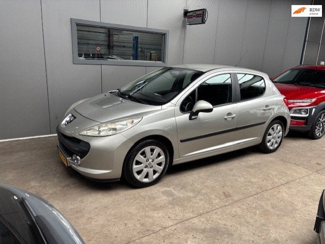 Peugeot 207 1.6-16V XS, Auto's, Peugeot, Voorwielaandrijving, Stof, Gebruikt, Zwart