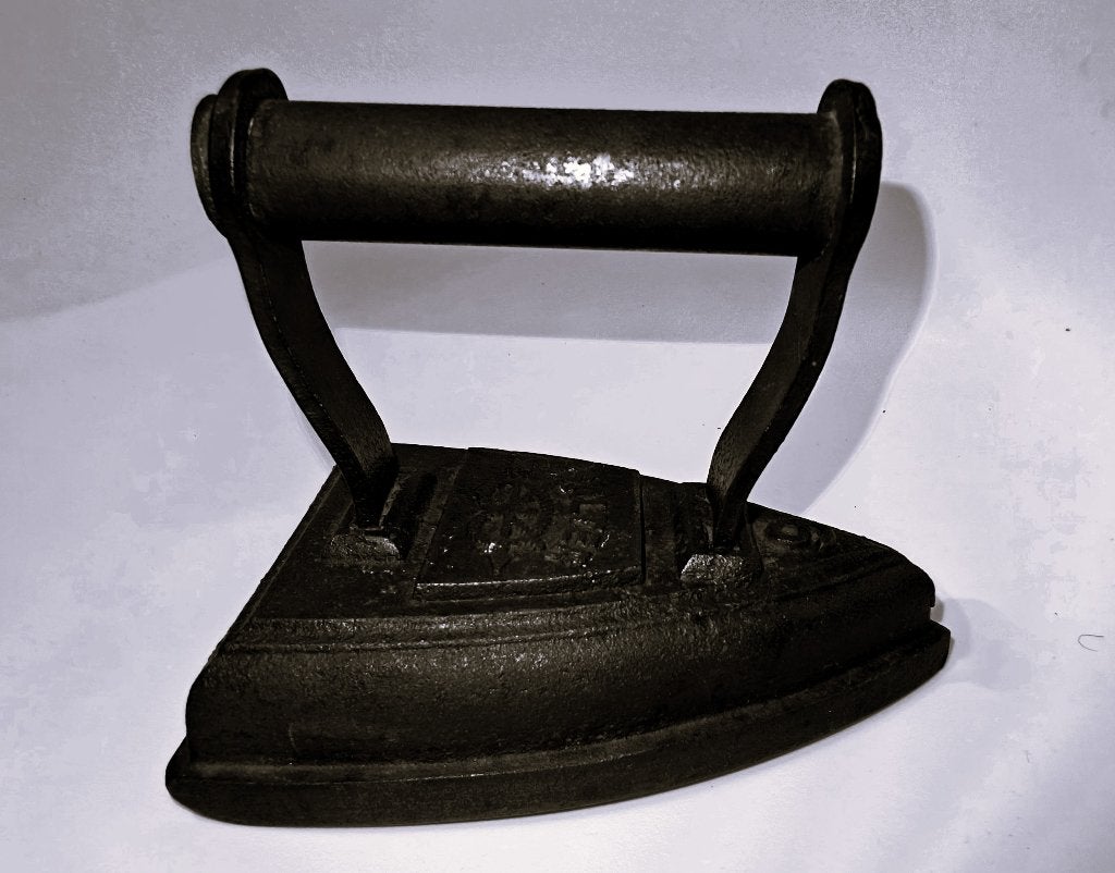 Antieke gietijzeren kachelbout – Salter 6, Ophalen of Verzenden
